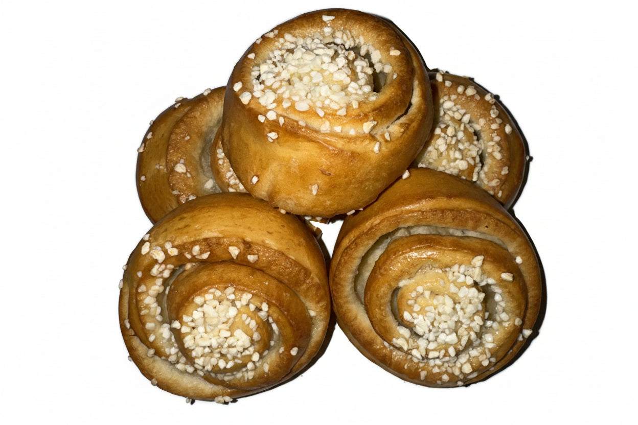 Wienersnitt Vaniljbullar 10-pack — Luftiga Vaniljsnurror med Pärlsocker 320g